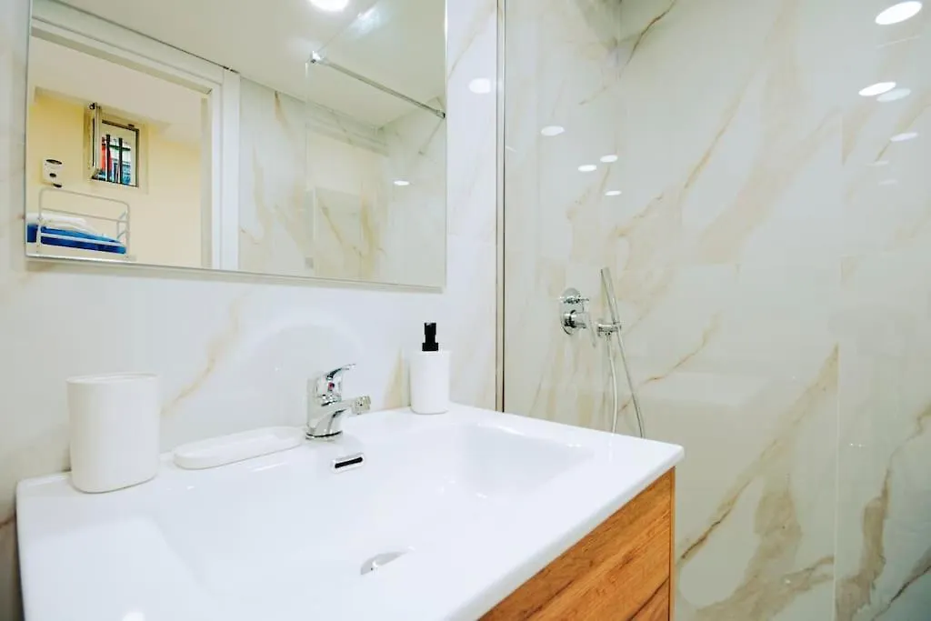 Apartment Basso Ai Quartieri Experience Naples Italy